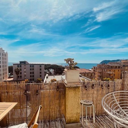 Residence Conchiglia Aparthotel Alassio Exterior photo