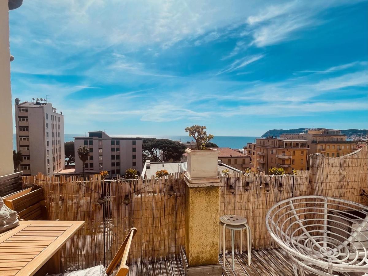 Residence Conchiglia Aparthotel Alassio Exterior photo