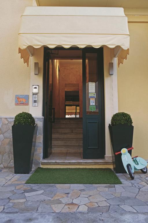 Residence Conchiglia Aparthotel Alassio Exterior photo